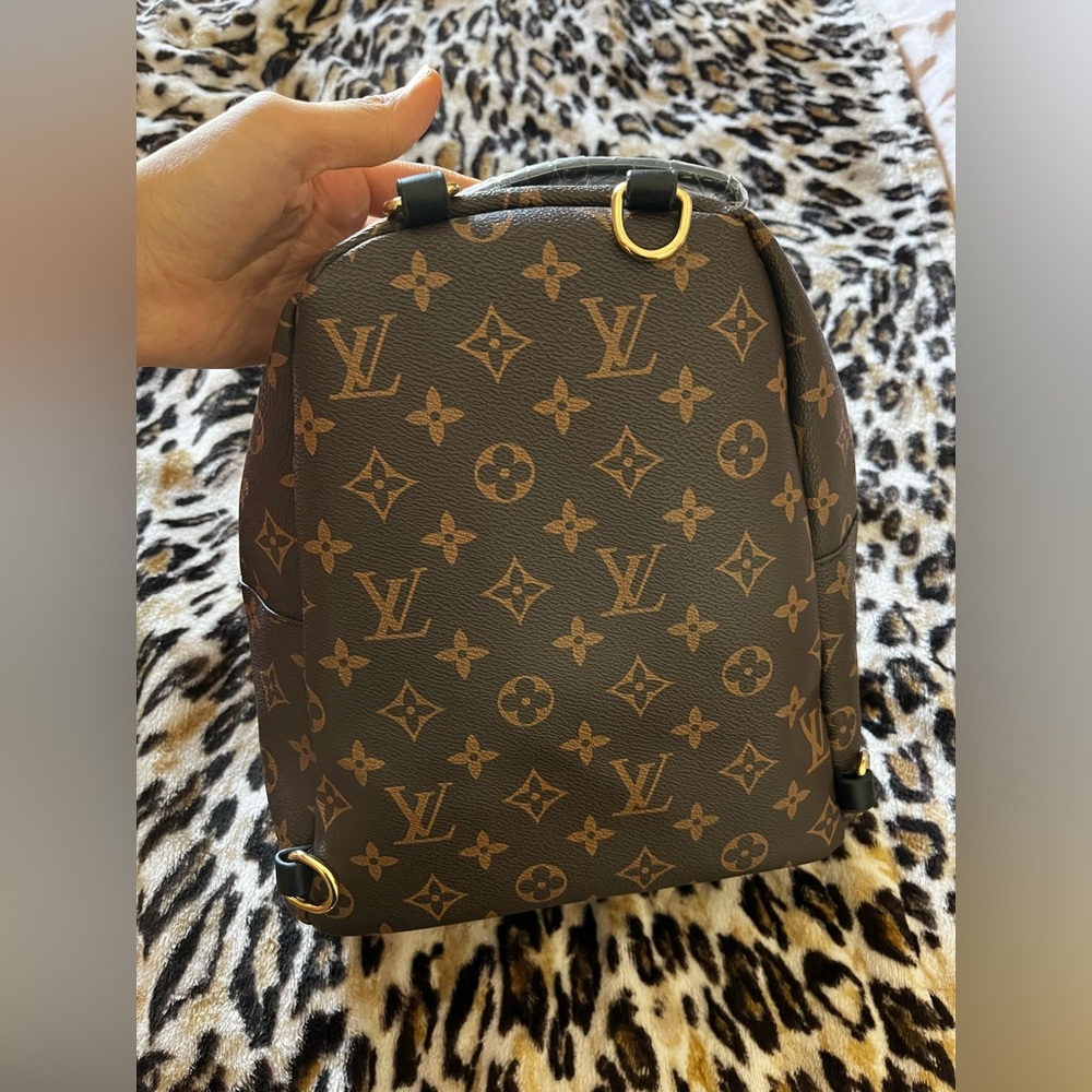 Louis Vuitton Monogram Backpack - Picture 6 of 8